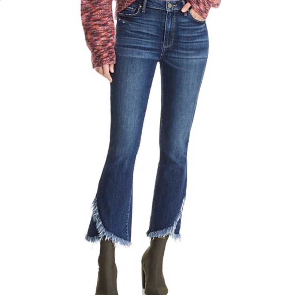 PAIGE Colette Crop Flare Jean. Color: Palma